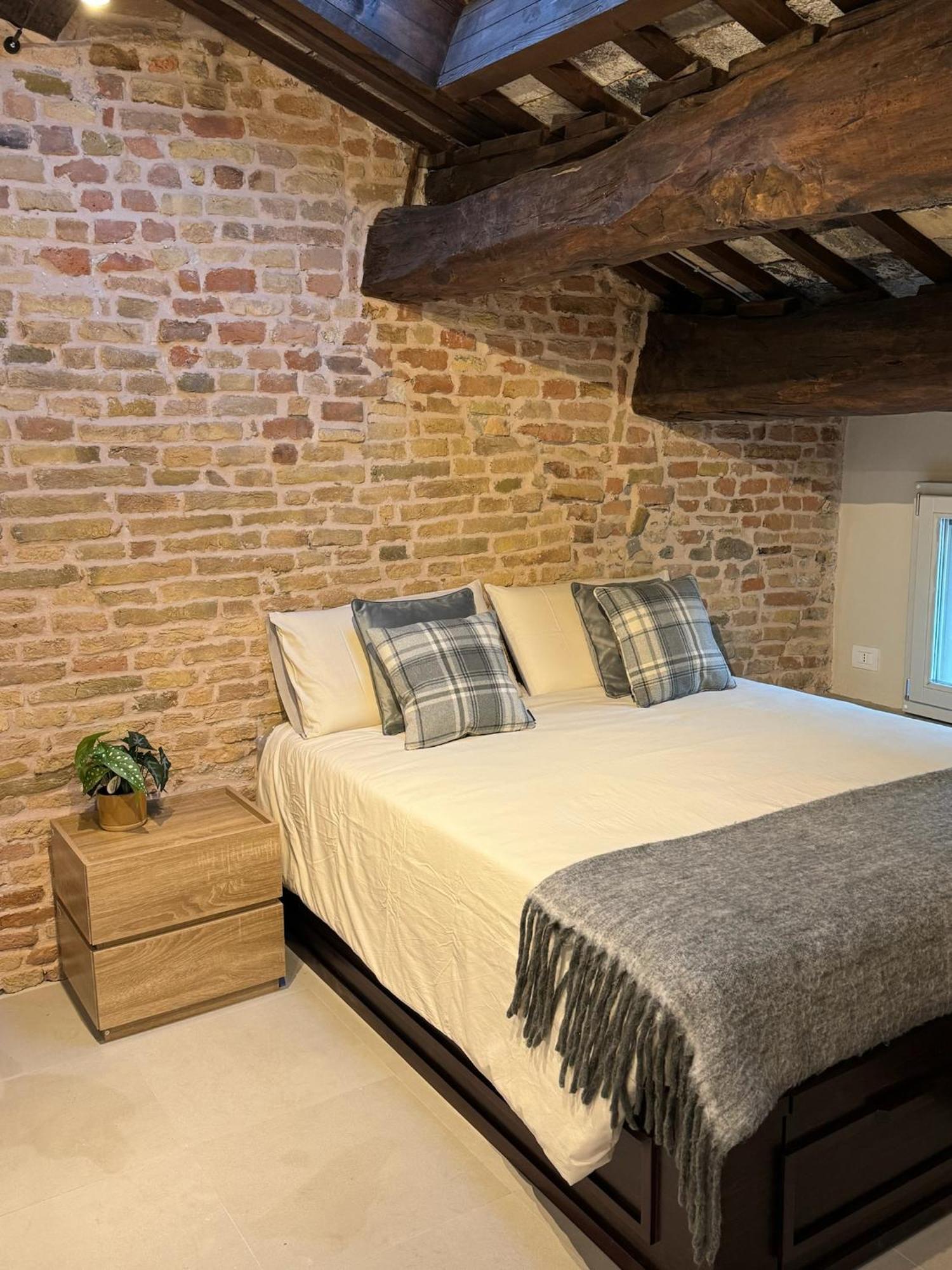 Noua Luxury Studio Apartments Ravenna Exterior foto
